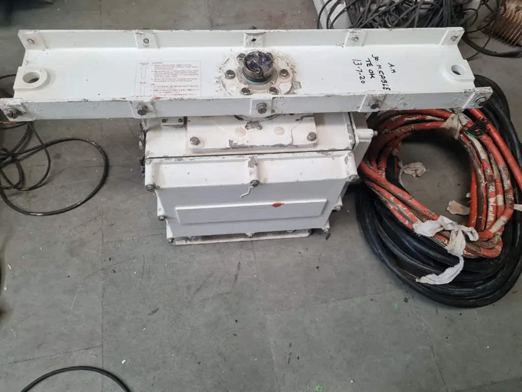 FURUNO FAR 2835 SCANNER UNIT $4100