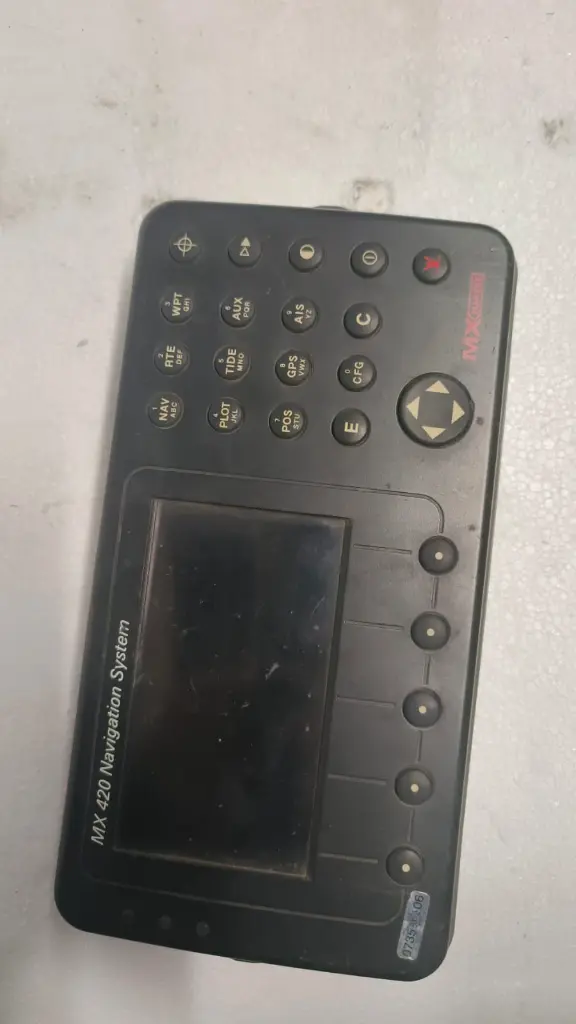 MX MARINE MX 420 GPS DISPLAY $800