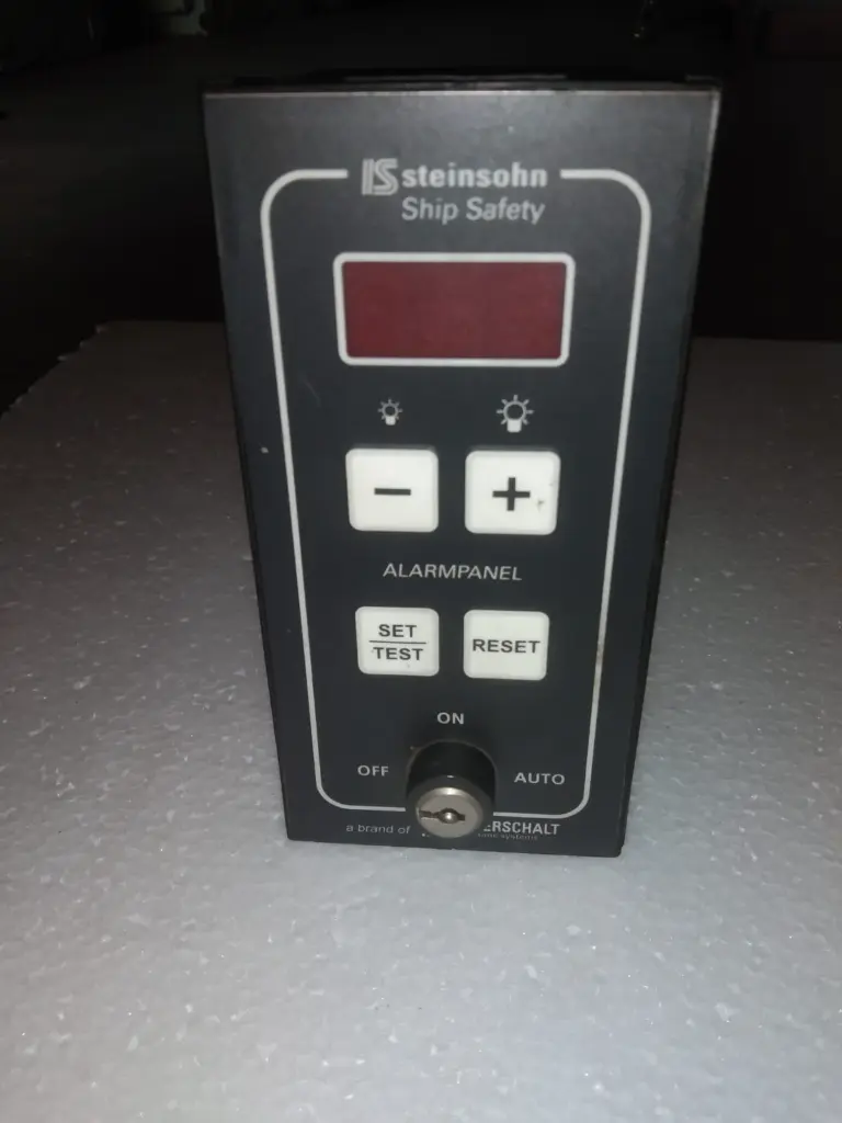 IS STEINSOHN WATCH ALARM Type A006-6A BNWAS $800