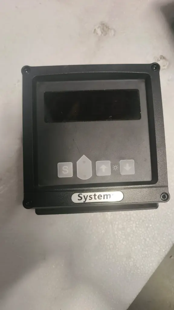 SYSTEMS EDR 101 DIGITAL DEPTH REPEATER $650