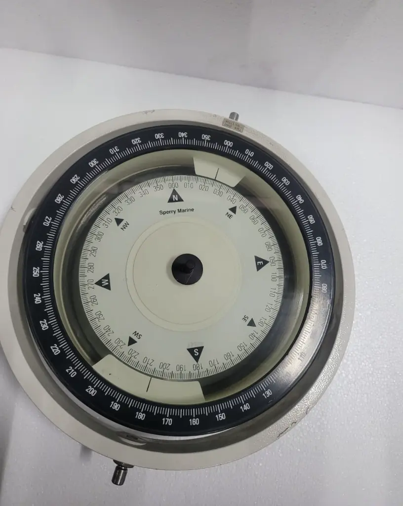 C-PLATH TYPE 2060 MAGNETIC COMPASS $ 900