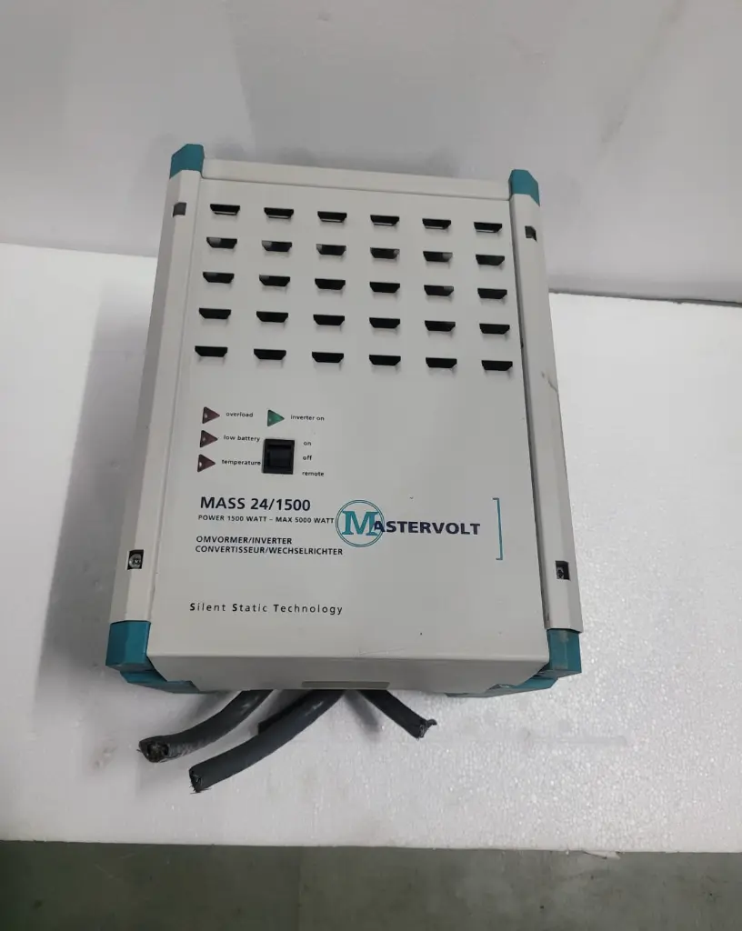 MASTER VOLT 24-1500 BATTERY CHARGER $500