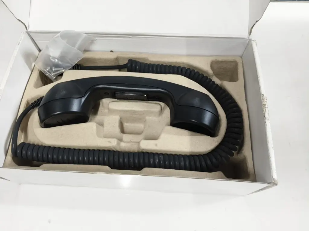 BRAND NEW SAILOR 6201 VHF HANDSET $500