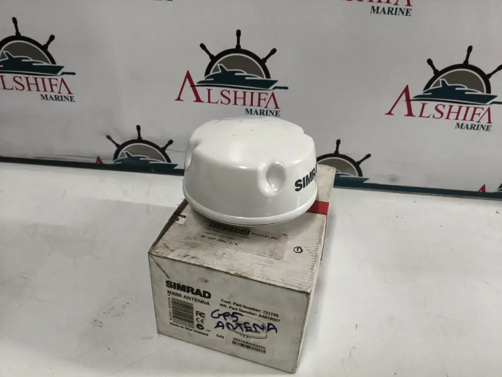 BRAND NEW SIMRAD MXB5 Antenna $800