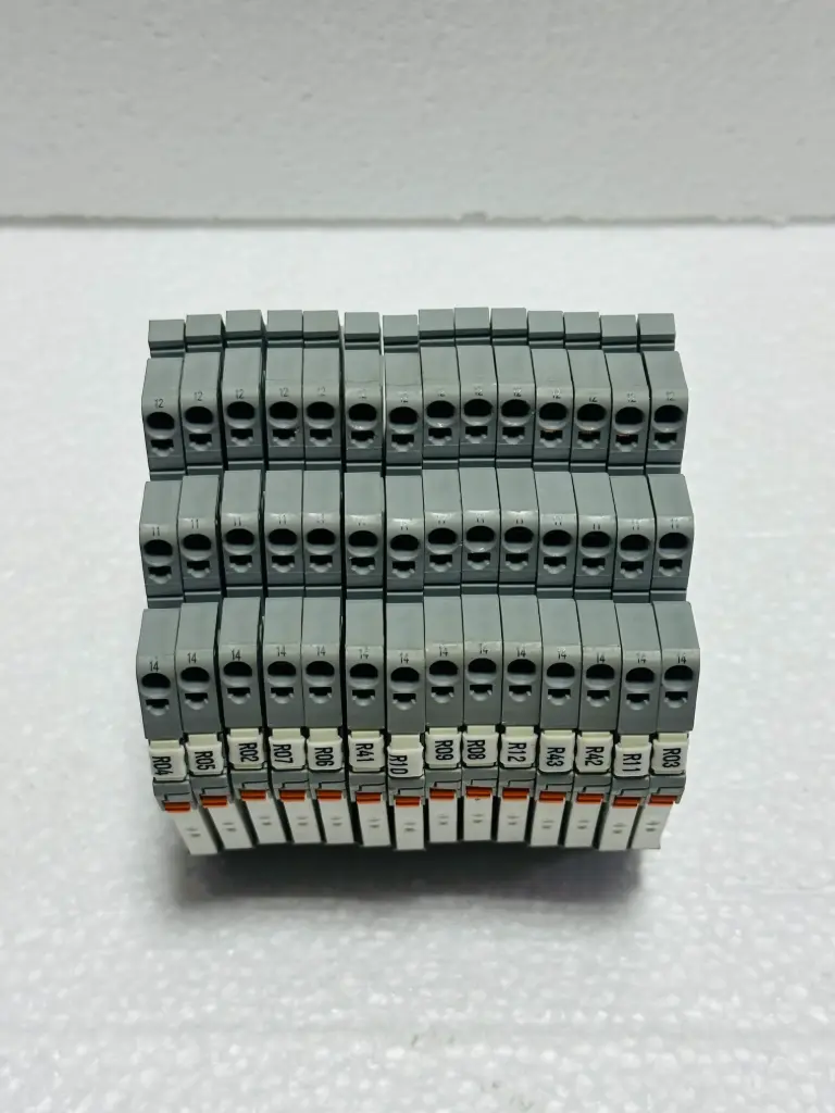 WAGO 857-304 JUMPFLEX RELAY MODULE (15PCS)