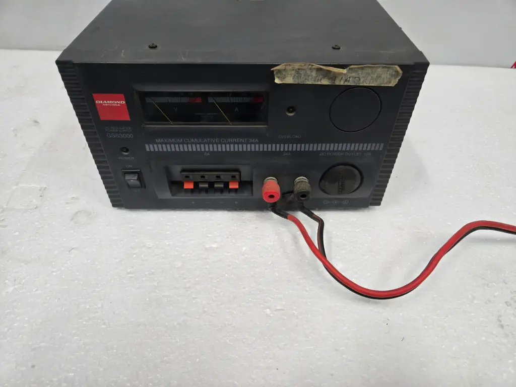 B Grade Diamond GSV3000 (30 Amp) Linear Power Supply $150