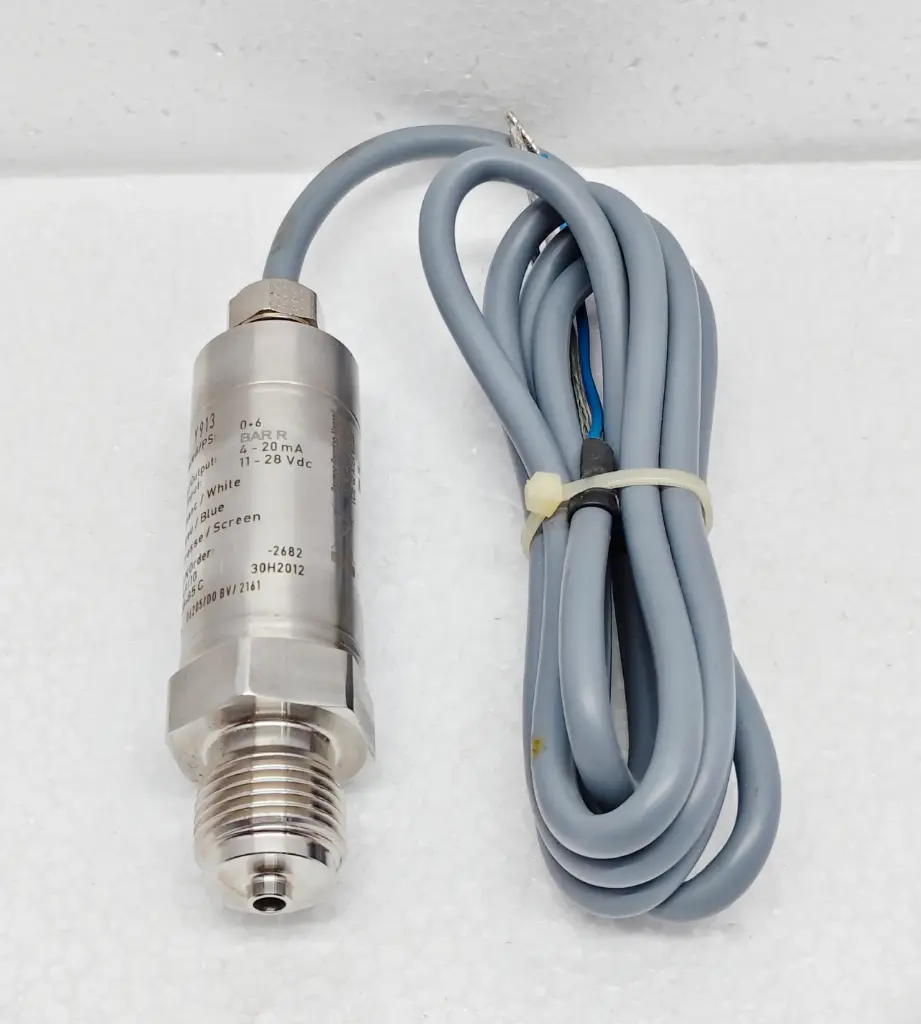 BAUMER Y913 SERIES PRESSURE TRANSMITTER Y913 G1/2 NBR 0 + 6 BAR $345