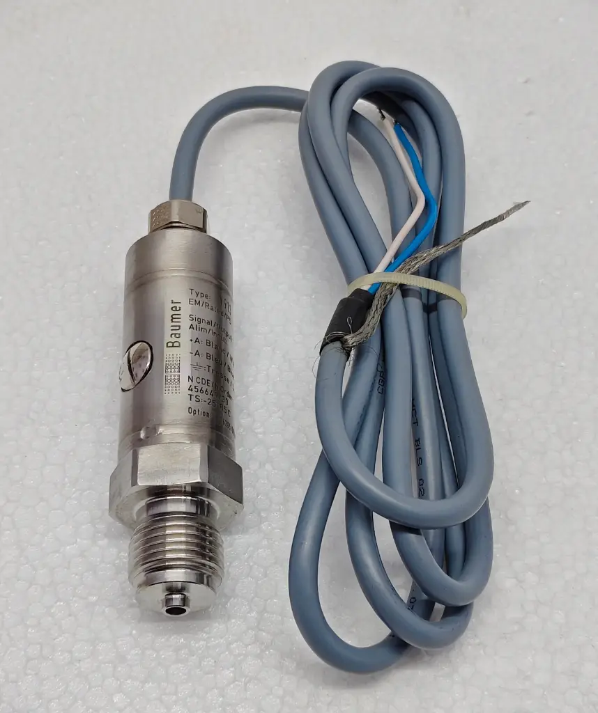 BAUMER Y913 SERIES PRESSURE TRANSMITTER Y913 G 1/2 NBR 0+16 BAR $295