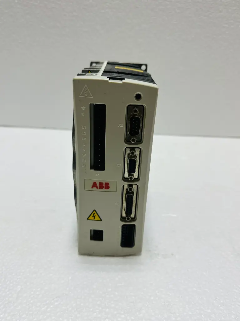 ABB 3AXD50000032648 MICROFLEX E 150 9A SERVO DRIVE $1195