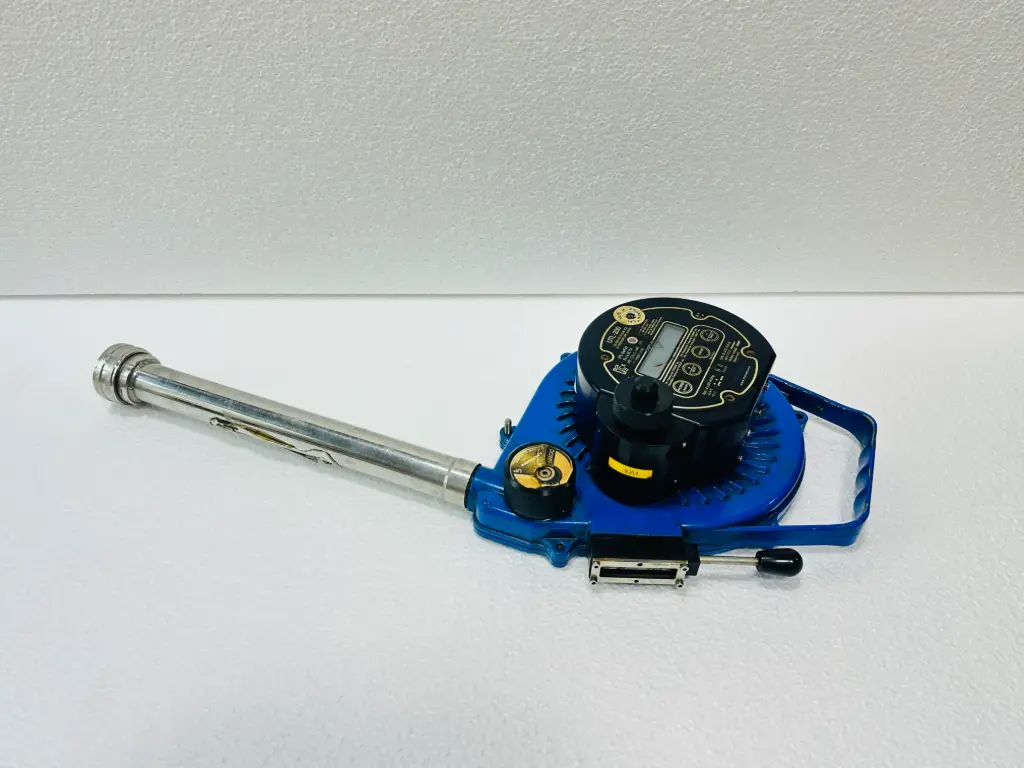 MARSEN UTL-200 PORTABLE ULLAGE-TEMPERATURE-INTERFACE DETECTOR $1995