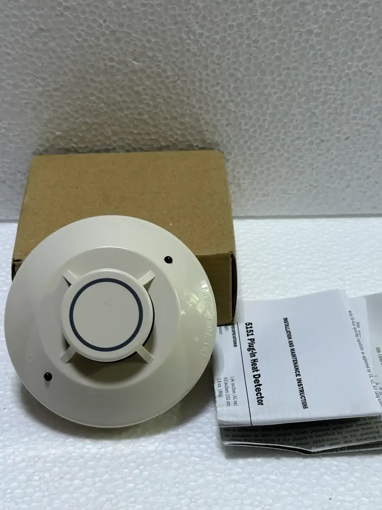 SYSTEM SENSOR 5151 HEAT DETECTOR $95