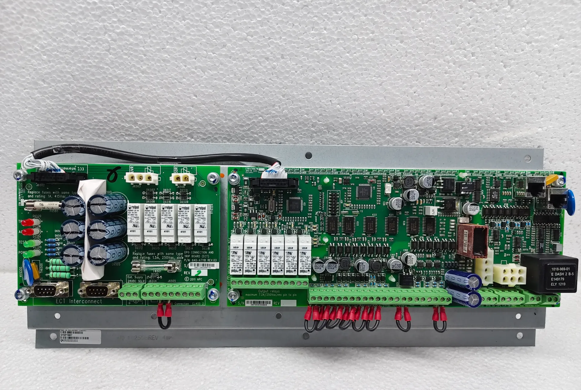 SCHNEIDER APC EPO CONNECTION AND TRIP BOARD (ECT) PCB CARD PN: 640-4711B REV: 03