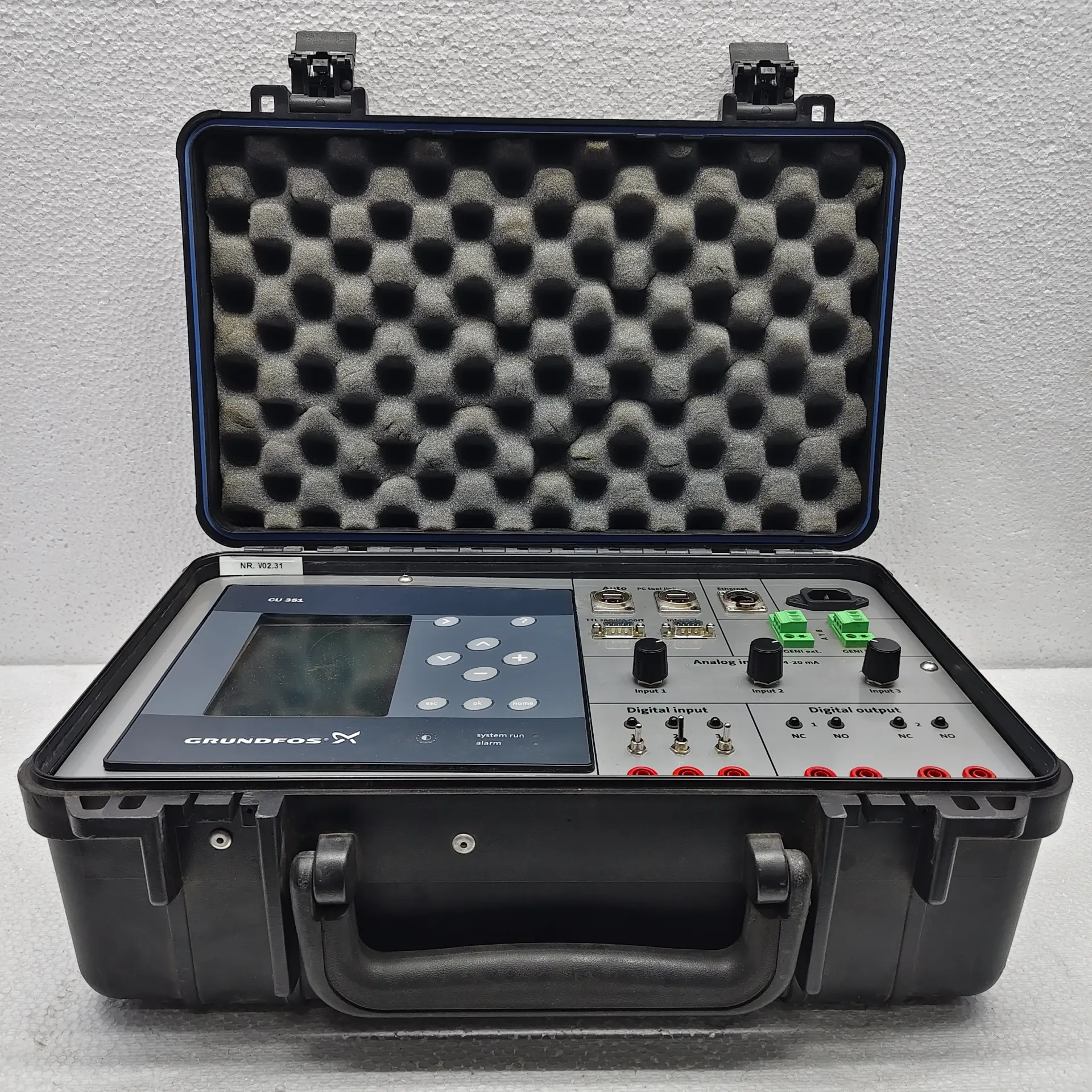 GRUNDFOS CU351 MULTI PUMP CONTROLLER SIMULATOR