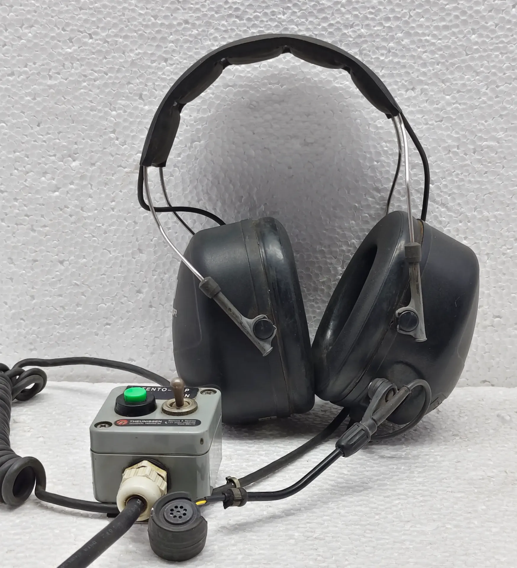 ZENITEL - 3M PELTOR HEADSET TYPE: MT7H79A-04 SWITCH BOX TYPE VPM-36-PEL