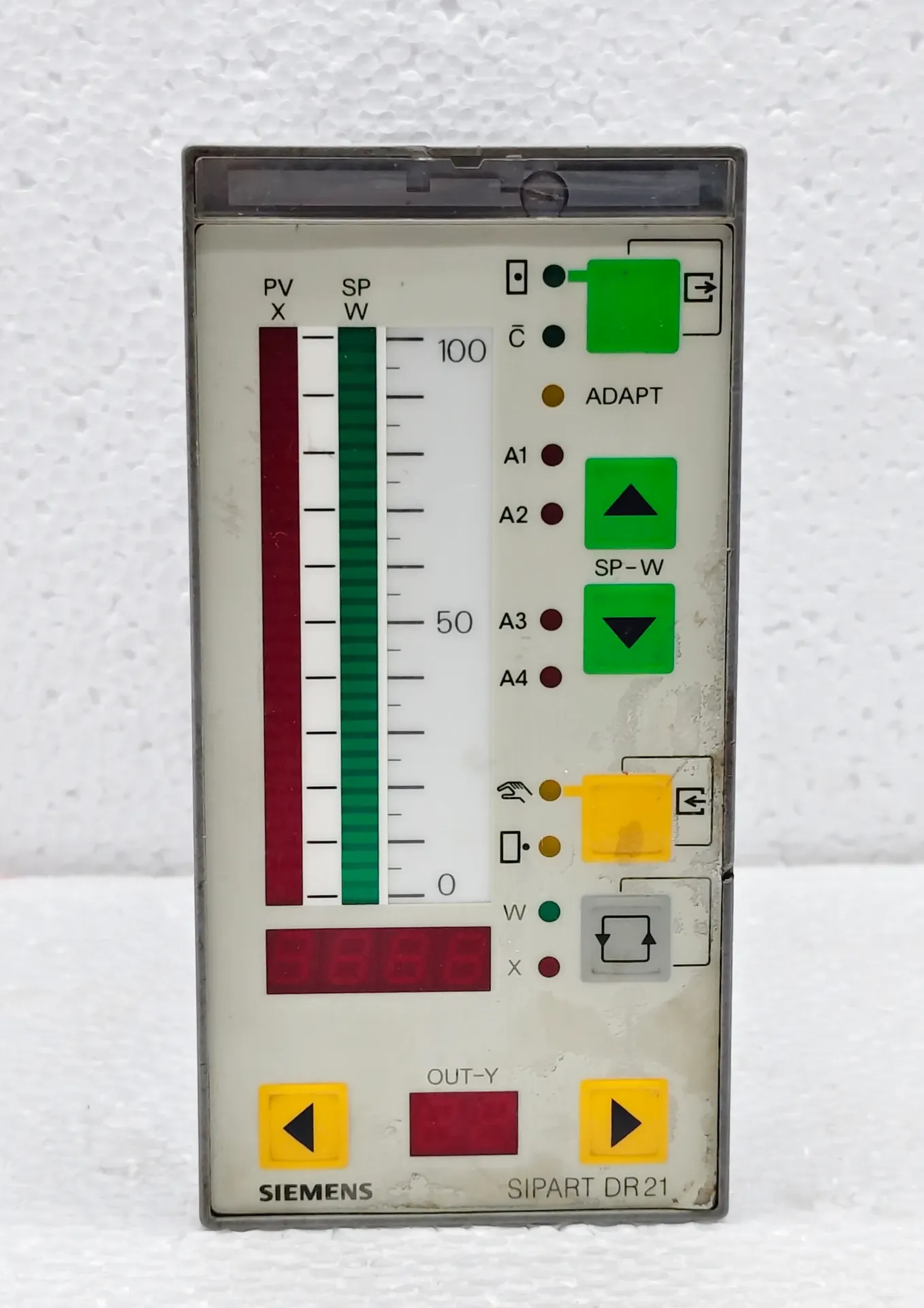SIEMENS SIPART DR21 PROCESS CONTROLLER MODEL: 6DR2100-5