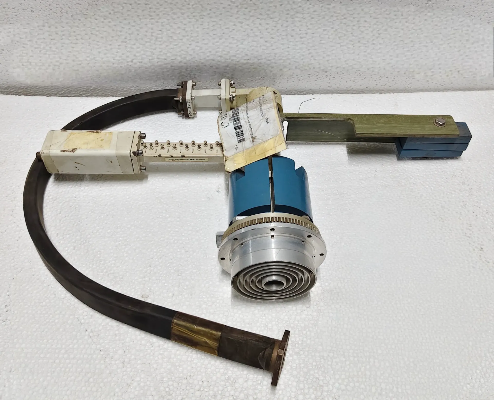 KELVIN CORPORATION BAND ROTARY WAVEGUIDE MODEL: 21360