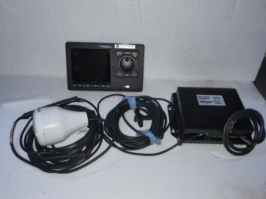 SIMRAD MX 610 DGPS COMPLETE SET