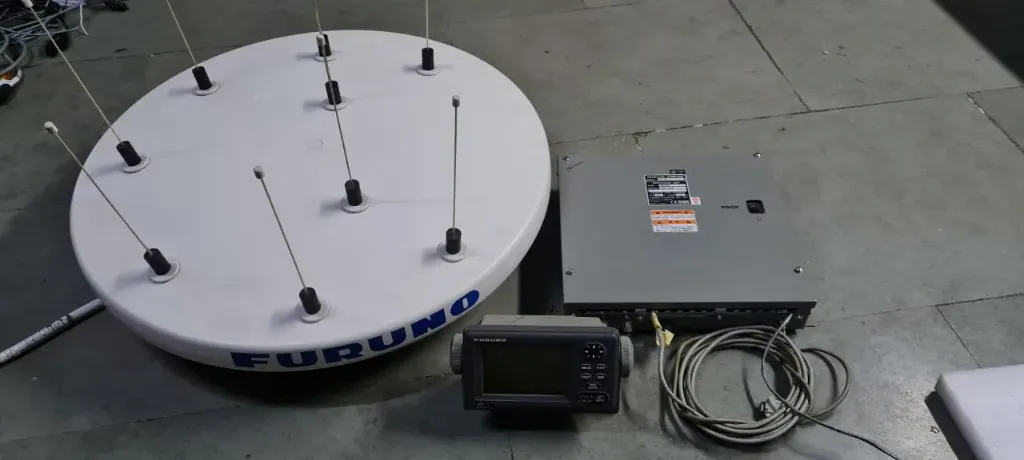FURUNO SC 50 SATELLITE COMPASS